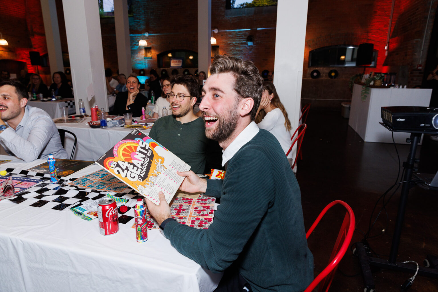 Fondation Douglas levée de fond homme souriant Montréal Marie-Noële Pilon photographe vidéaste